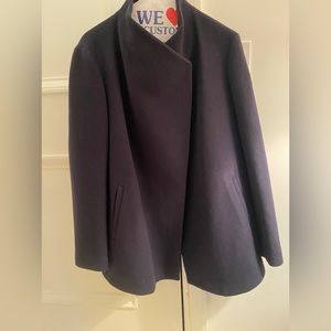 Ladies stylish Theory Coat.